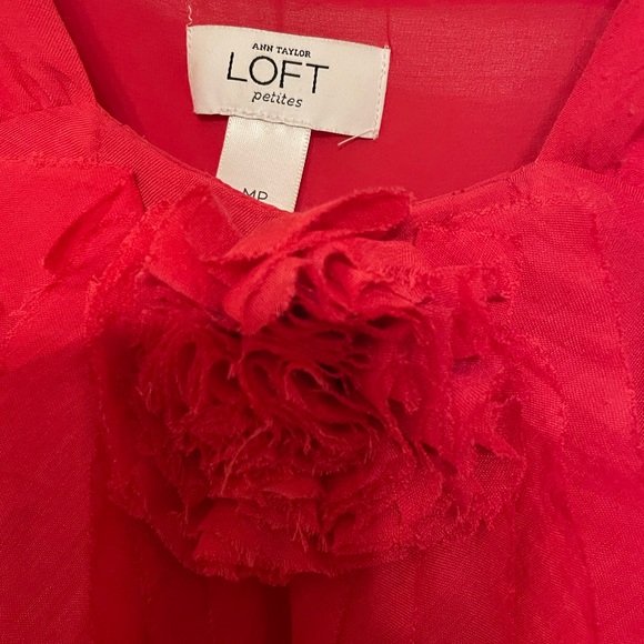 Ann Taylor Loft Cherry/Fushia colored blouse. NWOT - Picture 2 of 4